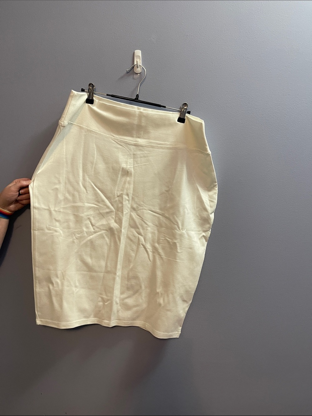 High-Waist Cream/White Pencil Skirt